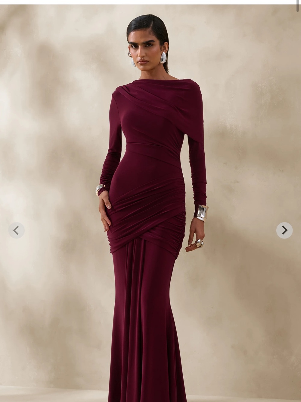 Club London Kessara Burgundy Asymmetric-Neck Maxi Dress